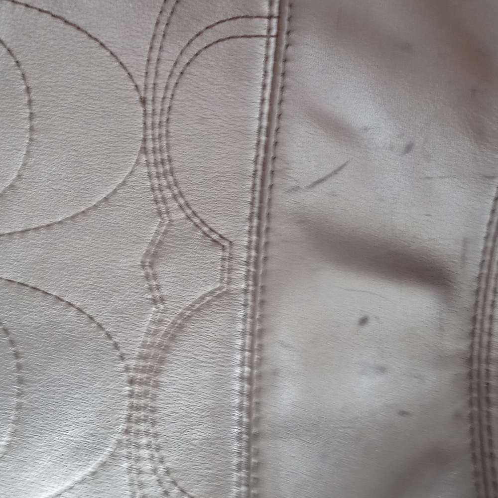 Coach gold purse - Picture 11 of 12